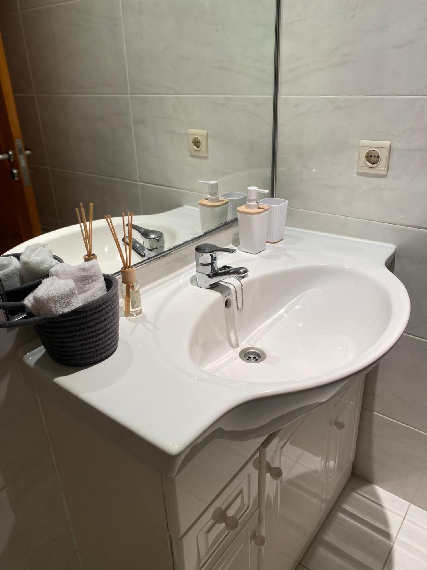 Apartamento Costa Do Sol V ฟุงชาล ภายนอก รูปภาพ